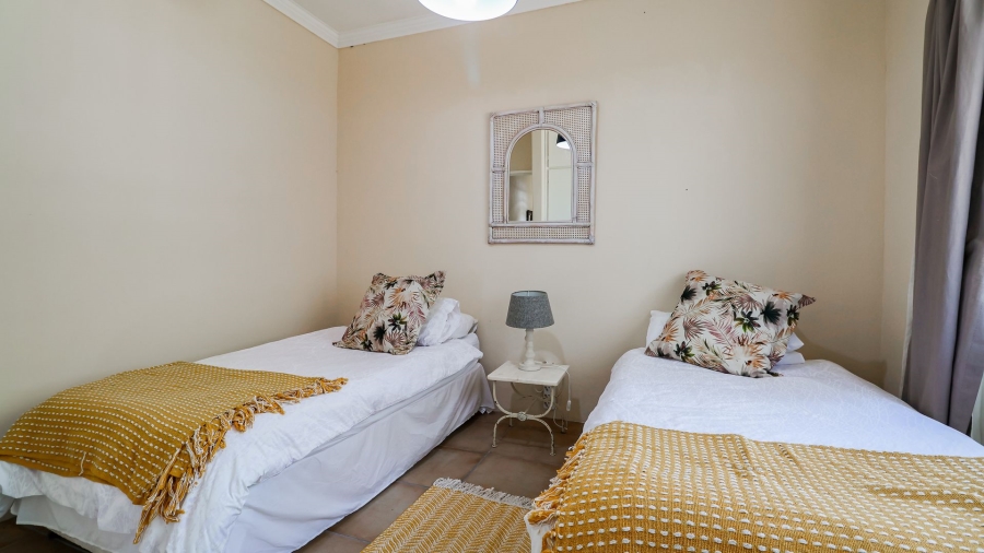 4 Bedroom Property for Sale in Stilbaai Wes Western Cape